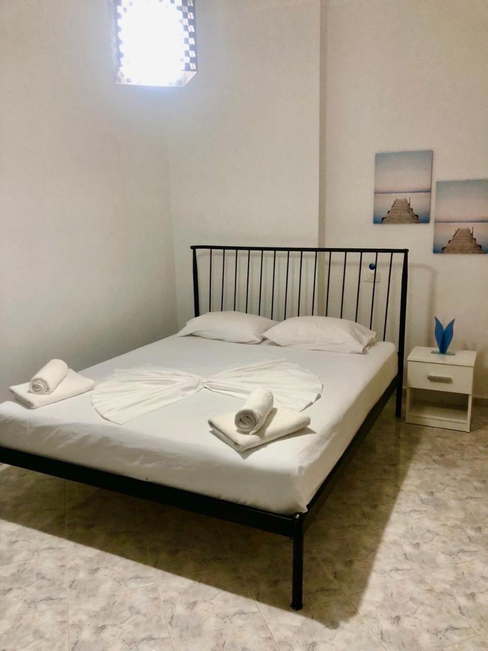 Comfy Blue Sarande Lejlighed Eksteriør billede