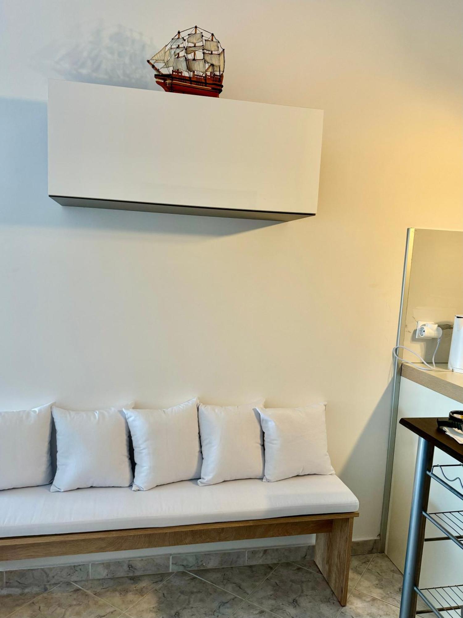 Comfy Blue Sarande Lejlighed Eksteriør billede