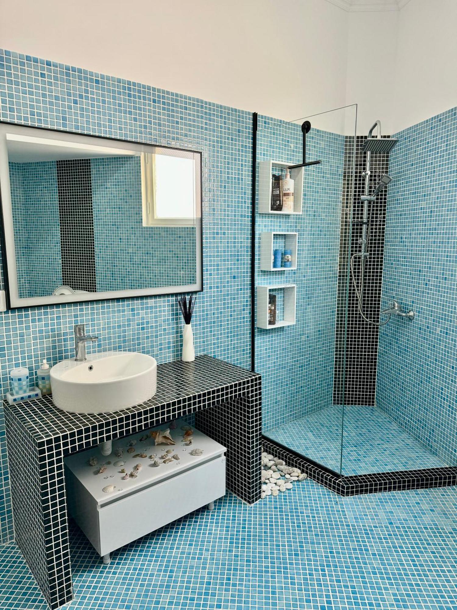 Comfy Blue Sarande Lejlighed Eksteriør billede